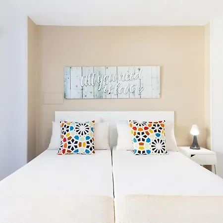 Daire Comodororavel *